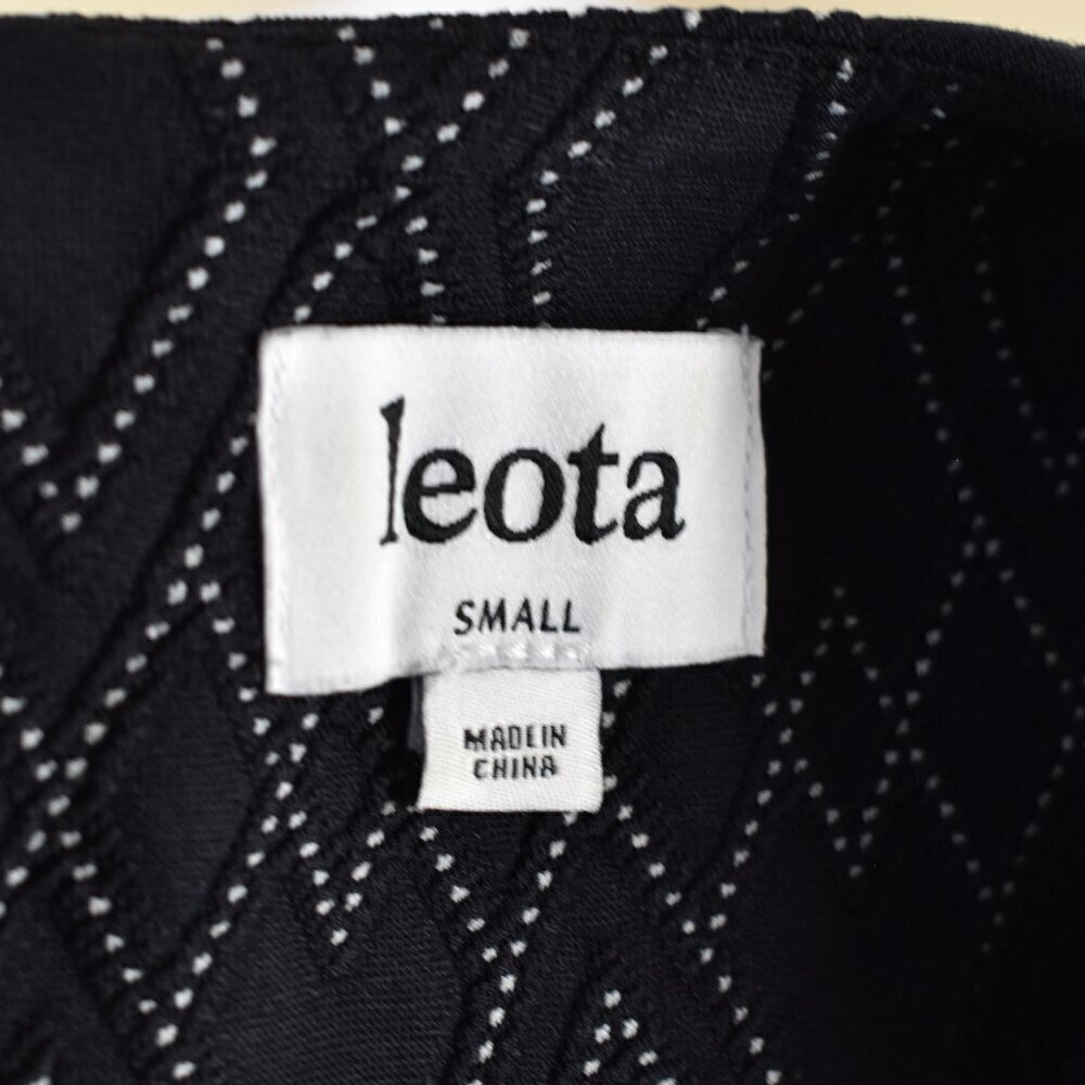 Leota Lara Long Sleeve Fit and Flare Dress - S - Picture 11 of 11